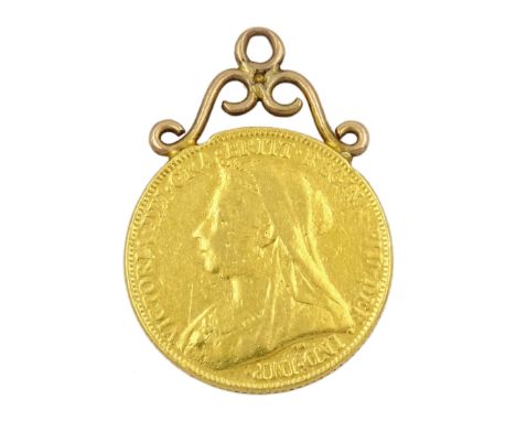 Queen Victoria 1900 gold full sovereign coin, soldered 9ct gold mountCondition Report:Approx 8.45gm