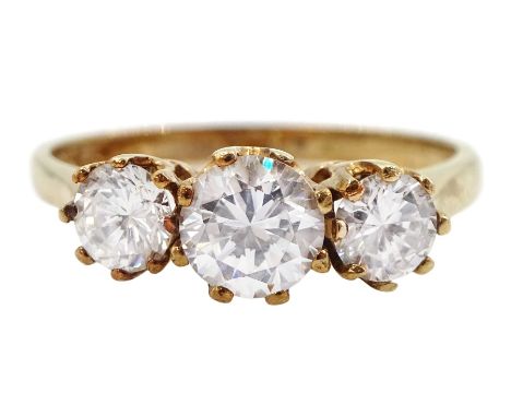 9ct gold three stone cubic zirconia ring, hallmarkedCondition Report:Approx 2.25gm, size N