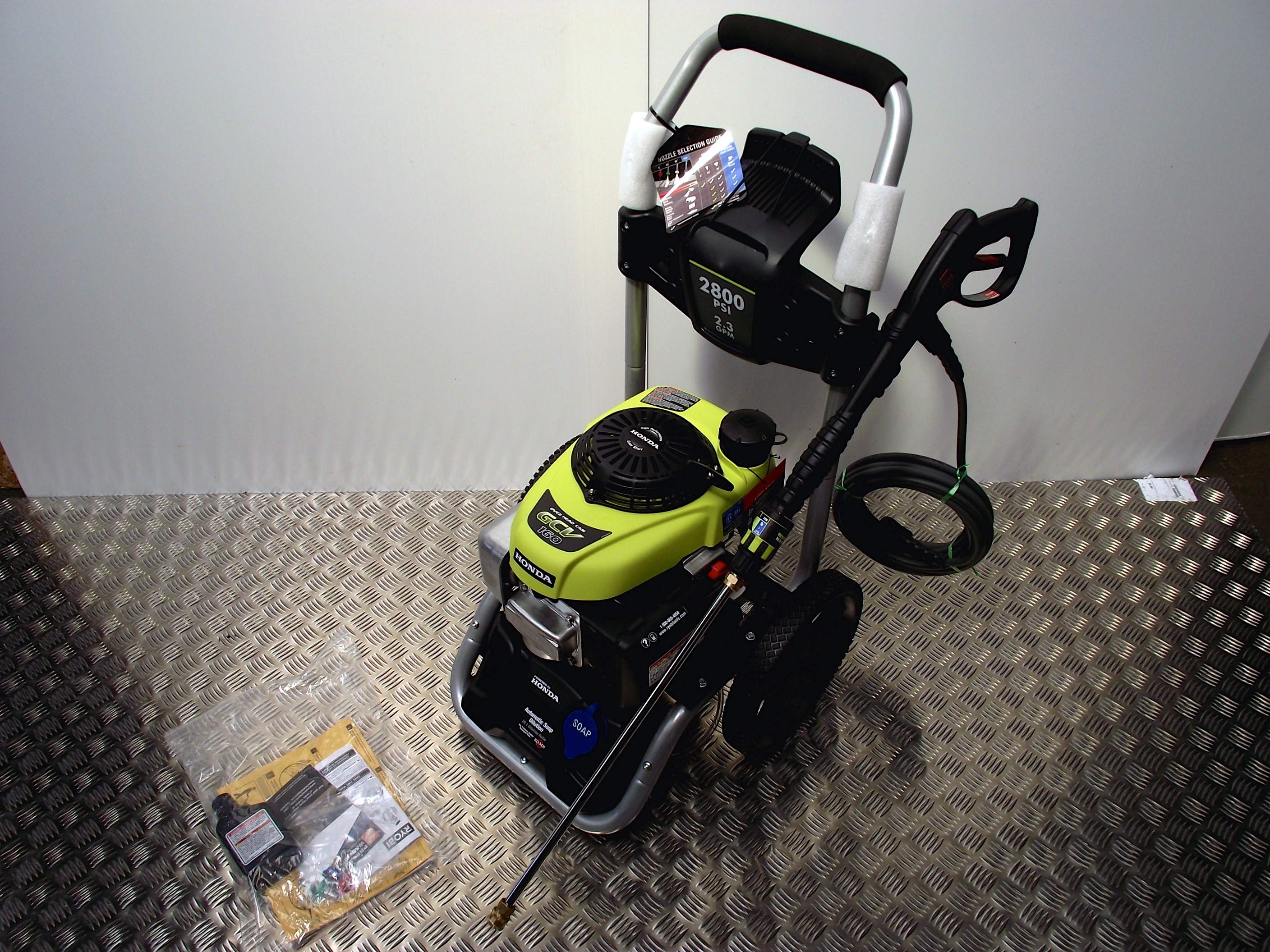 HONDA Engined 160CC Pressure Washer with Built in Soap dispenser