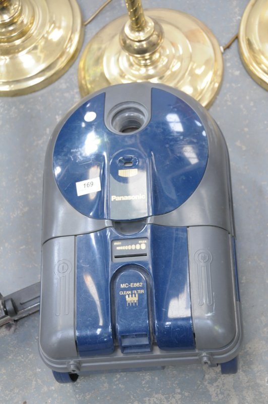 A Panasonic vacuum cleaner, numbered MCE862.