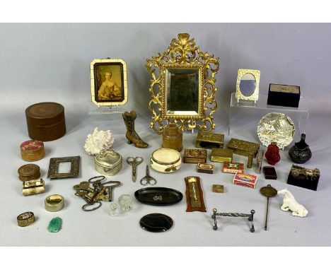 GROUP OF SMALL COLLECTABLES including brass, matchbox holders and vesta cases, trinket boxes, frames etc. Provenance: private
