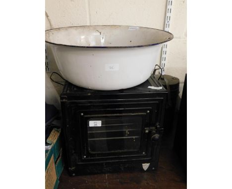 VINTAGE TIN FRAMED STOVE AND ENAMEL BOWL AND A FURTHER FLASK (3) 