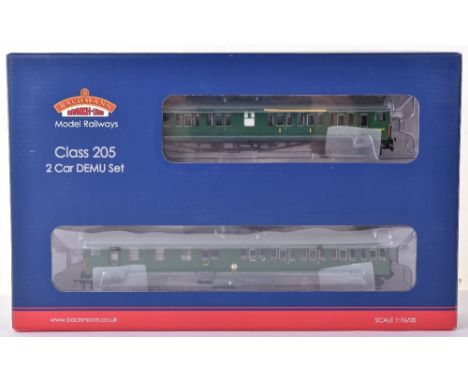Bachmann 31-235Z class 205 2-car DEMU set, boxed set produced exclusively for Kernow Model rail centre containing 2H Thumper 