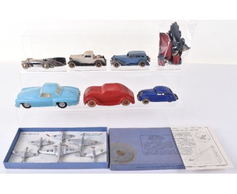 Dinky (pre-war) 62s Hawker ‘Hurricane’ Fighter set diecast vehicles and more, box with inner card containing four Hurricane f