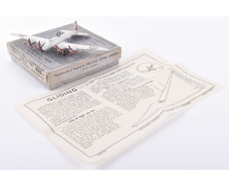 Dinky Toys 62g Boeing “Flying Fortress” monoplane, silver body, 4 x 4 blade propellers, USA Army Air Corps stars, gliding gam