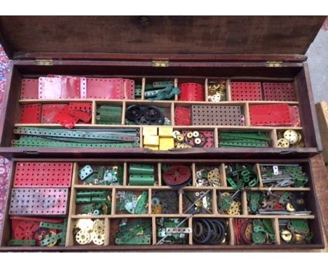 Meccano: A collection of assorted vintage Meccano parts in large wooden box with lift out tray.&nbsp;