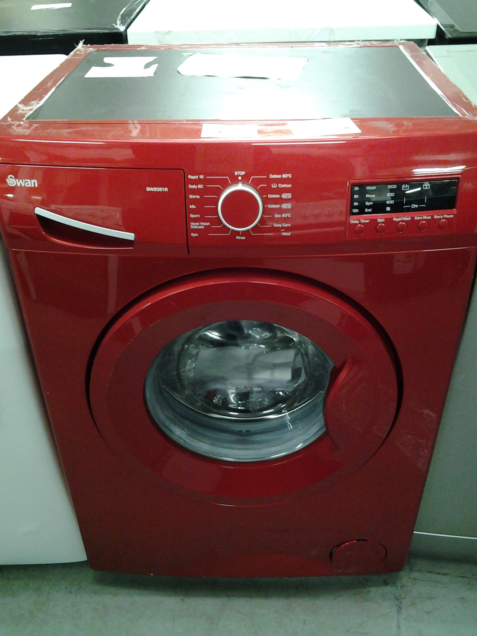 SWAN SW2051R 7KG 1200 SPIN WASHING MACHINE. RED. Condition ReportDENT