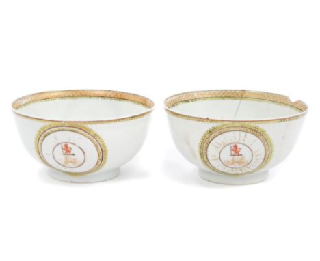Pair late 18th century Chinese export armorial bowls painted with lion crest and 'JAC' monogram within green and gilt bands, 