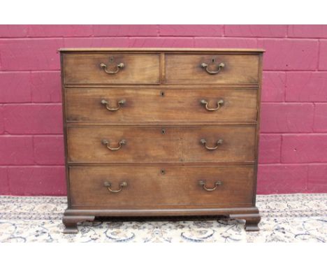 George III mahogany chest of drawers, having two short over three long graduated drawers, on bracket feet, 110cm wide x 53cm 