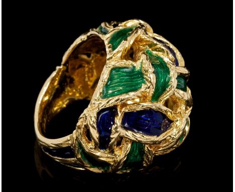 1960s Kutchinsky 18ct gold and enamel dress ring of bombe form, with an interwoven ribbon design of blue and emerald-green en