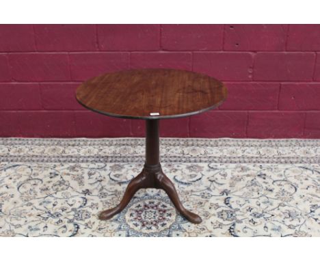 George II mahogany occasional table with circular tilt-top on gun barrel column and tripod cabriole legs with pad feet, 80cm 