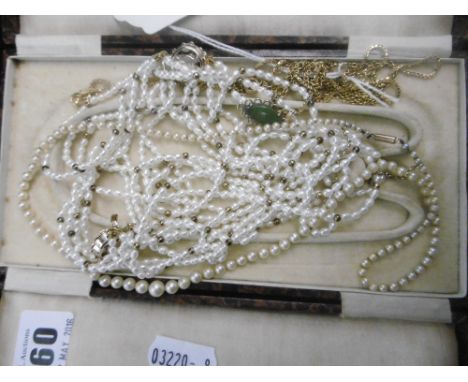 10ct JADE PENDENT ON CHAIN PLUS ANOTHER PEARL STRAND NECKLACE WITH A 9ct CLASP