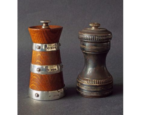 Hukin & Heath 1920s silver and oak pepper grinder, Birmingham 1920, 4" high; together with a further French silver pepper gri