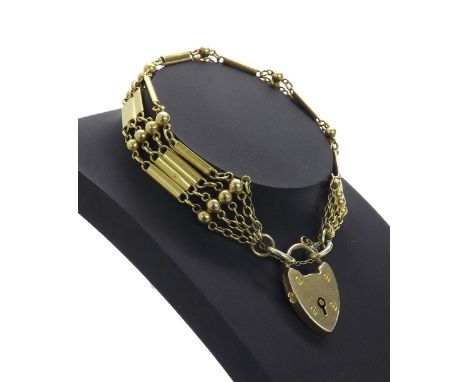 15ct gate bracelet with padlock and safety chain, 15.0gm