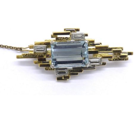 Good quality aquamarine and diamond abstract brooch, the large emerald-cut  aquamarine estimated 11.37ct approx in a two colo