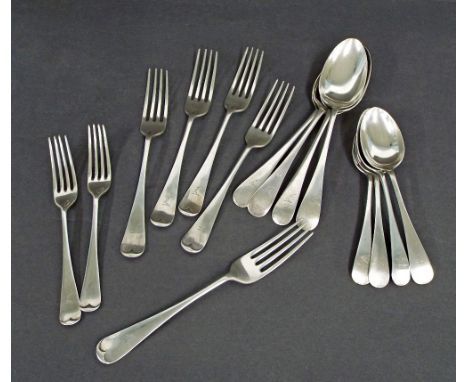 Part canteen of early 20th century silver Old English flatware comprising four tablespoons, four dessert spoons, five table f