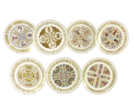 Spode Celtic complete set of seven cabinet plates, to include the kells plate, each 9.5" diameter (7)