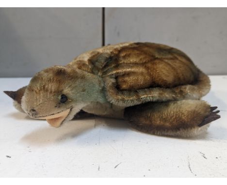 A vintage Steiff tortoise No:2322** 