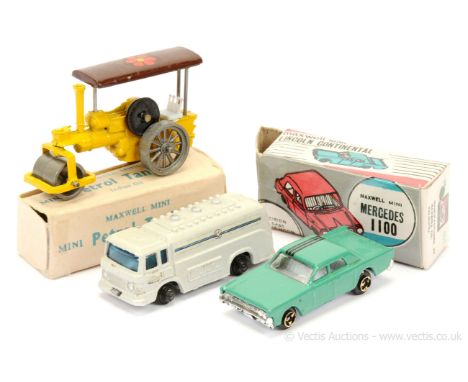 Maxwell (India) Lincoln Continental (Matchbox Toys copy) - green, black roof stripes - Near Mint in a Good Plus carded box; P