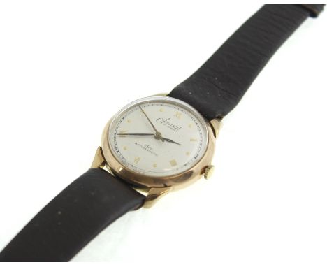 A 9ct H/M Accurist 21 jewelled manual-wind gents wristwatch, with clean uncracked dial on a later leather strap, working