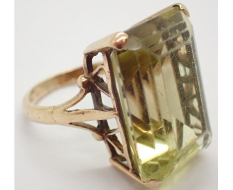 9ct gold emerald cut citrine ring size M 22 x 10 mm CONDITION REPORT: Minor use surface scratching, but no chips or cracks.