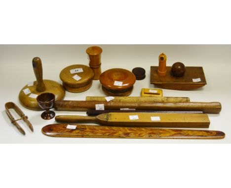 Treen - a small cased lily-of-the-valley poison bottle; a cased dairy thermometer; page turner; desk blotter; snuff box; suga