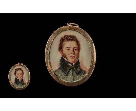 George III 1760 - 1819 Hand Painted Portrait Miniature of a Gentleman Within a 9ct Gold Oval Mount. The Mount Not Marked but 