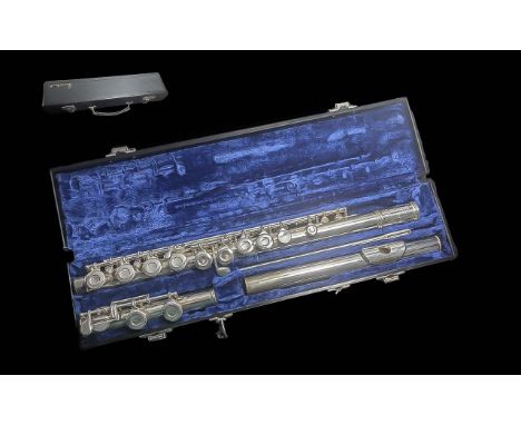 Elkhart Flute Serial No. D81298.