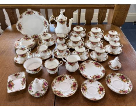 Royal Albert 'Old Country Roses' Tea/Coffee Set, comprising a coffee pot, seven coffee cups and saucers, six teacups, saucers