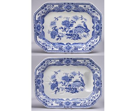 Two graduated G L Ashworth &amp; Bros Mason's blue printed Ironstone Blue Pheasants pattern dishes, late 19th c or 1906, 47 a