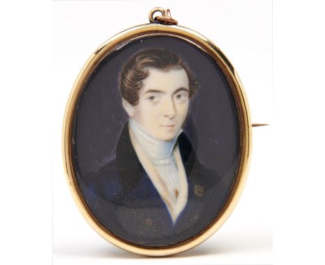 English School, early 19th century - Portrait miniature of a Gentleman, with lightly curled brown hair, in white stock and bl