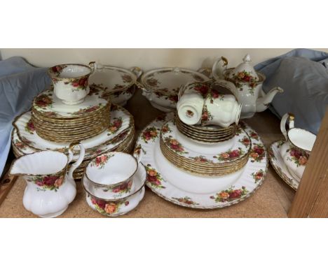 A Royal Albert Old Country Roses pattern part tea and dinner service