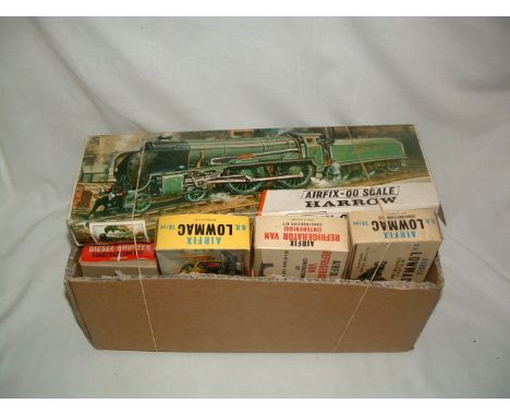 A collection of 14 x AIRFIX 00 Kits - unbuilt - R1 Esso Tanker x 2, R4 Guards Van x 4, R5 Cattle Wagon x 1, R7 Drewry Shunter