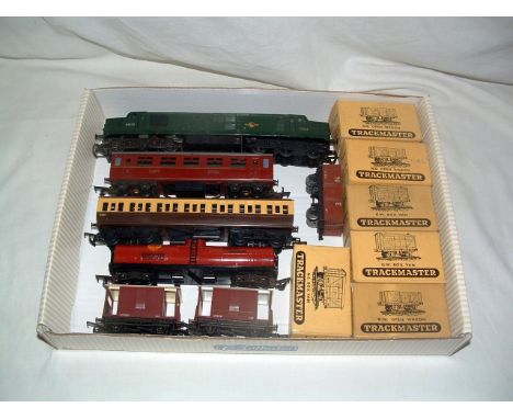 TRIANG R751 BR Green Class 37 CO CO no D6830 (Good) -  6 x Trackmaster Goods Wagons - 2 x NE Open Wagons, NE Box Van, GW open