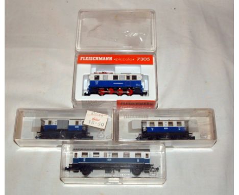 FLEISCHMANN N 7305 Edelweissen Blue O/H Locomotive (Mint Boxed with Instructions) and 3 x 2 axle Coaches.(2 x Mint Boxed and 