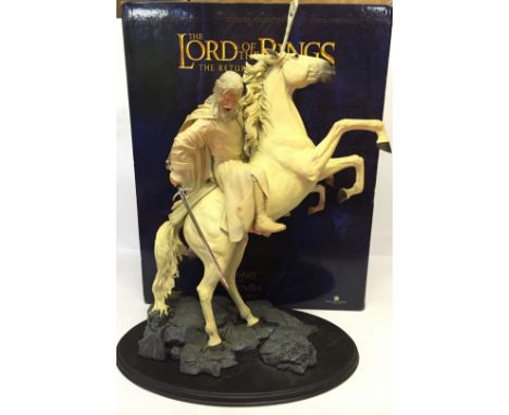 Sideshow Weta Collectibles The Lord of The Rings The Return of The King Gandalf and Shadowfax polystone statue. E and boxed. 