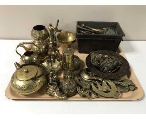 A tray of brass and copper ware - miniature miner's lamp, antique handles and coat hooks, etc 