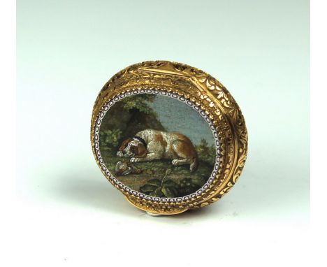 Gold and micro mosaic small snuff box, c1825, Italy. 4.5cm 1.5cm.
PLEASE CLICK HERE TO VIEW 360 DEGREE IMAGESCondition: Good 