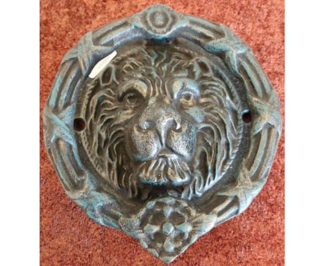 Heavy cast metal lion mask door knocker 