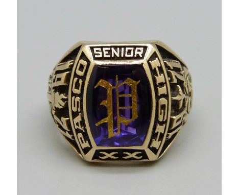 A 1970's American 10K gold Pasco High graduation ring 17.8g, W 