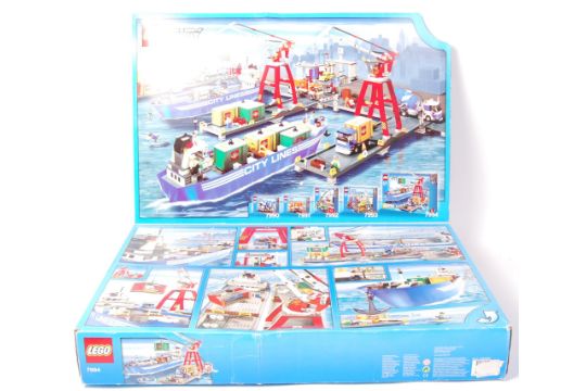 A Lego City Series Set No 7994 City Harbour Vendor