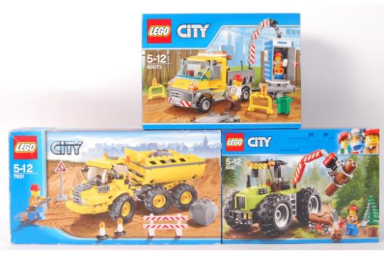 A Collection Of 3 X Assorted Lego City Boxed Sets To Include No Service Truck Port A