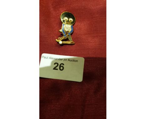 Robinson golly schred enamel badge. 