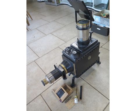 A large German Janus Eridiaskop Liesegang projector 