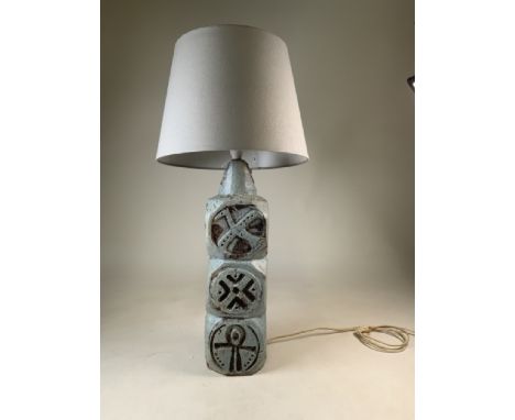 A Troika style moulded ceramic lamp.  W:13cm x D:13cm x H:48cm