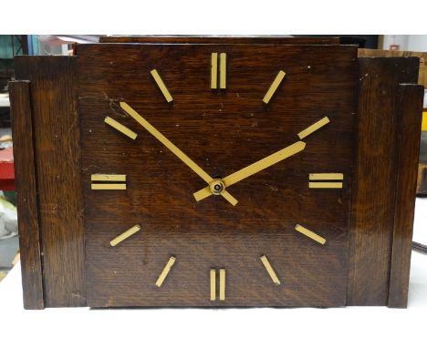 Oak Deco electric mantel clock 