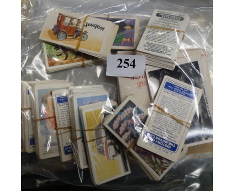 2 Boxes of Senior Service cigarette cards + tea cards 