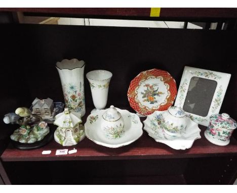 Aynsley, Coalport - a quantity of ceramics to include Aynsley, Coalport, Radnor and similar [qty].Please note this item canno