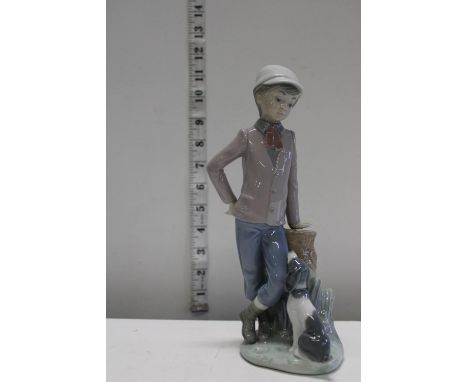 A Nao Figurine 