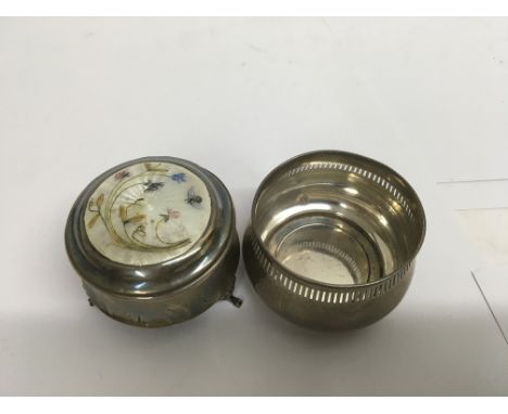A small silver ring box with enamel top and a small silver bowl.